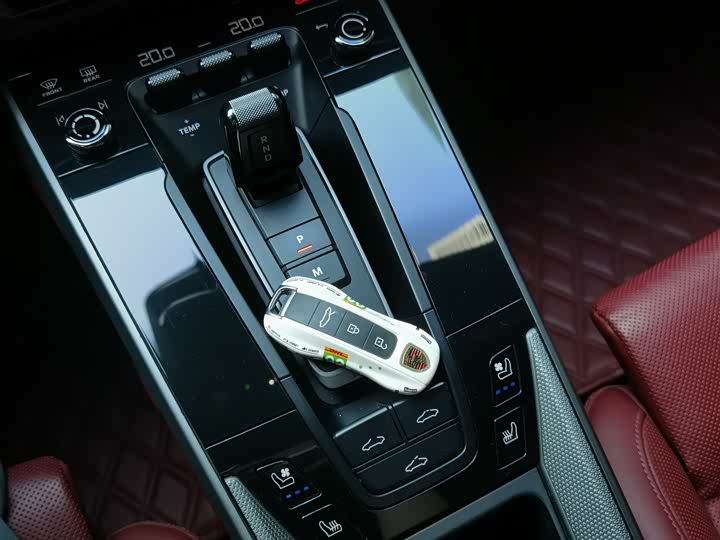 Фото 4 - Porsche 911