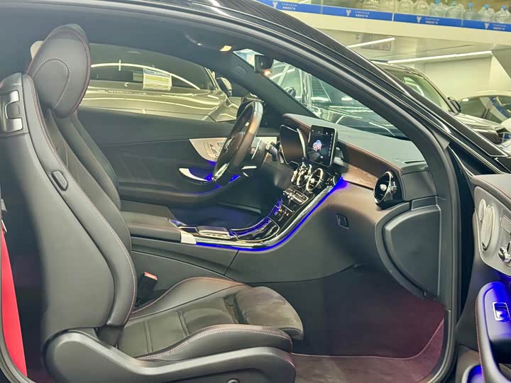 Фото 7 - Mercedes-Benz C-Class AMG