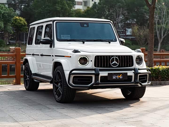 Фото 3 - Mercedes-Benz G-Class AMG