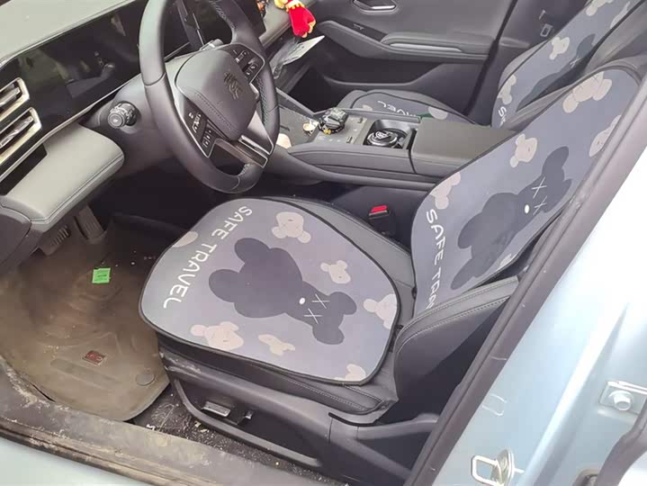 Фото 9 - BYD Qin L