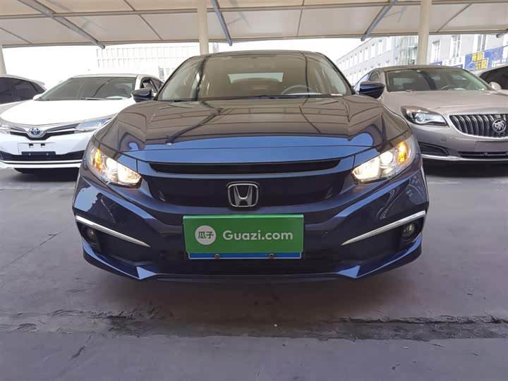 Фото 3 - Honda Civic