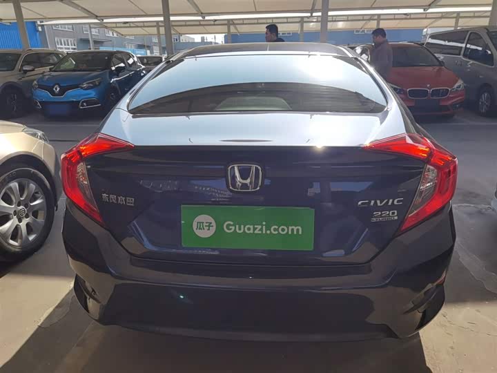 Фото 6 - Honda Civic