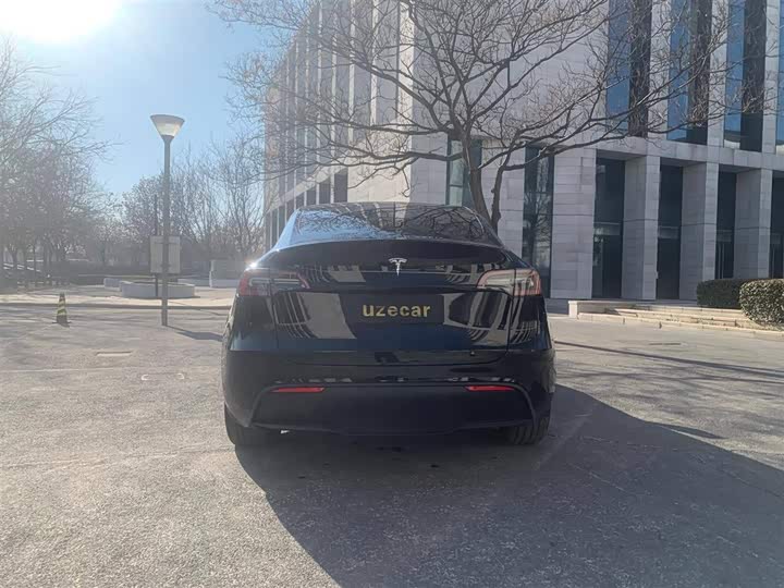 Фото 5 - Tesla Model Y