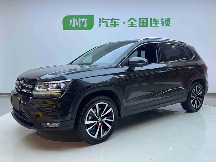 Фото 1 - Volkswagen Tharu