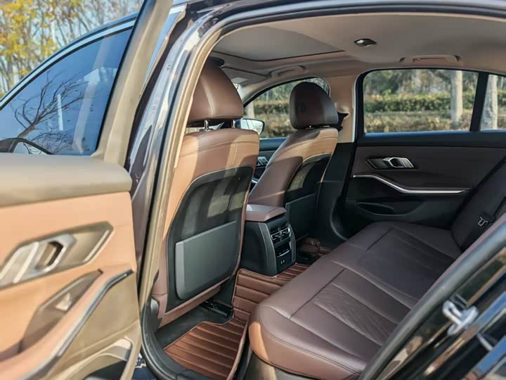 Фото 5 - BMW 3 Series