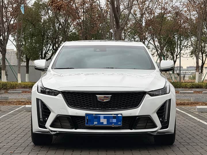 Фото 2 - Cadillac CT5