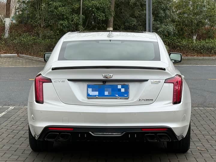 Фото 6 - Cadillac CT5