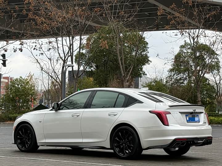 Фото 7 - Cadillac CT5