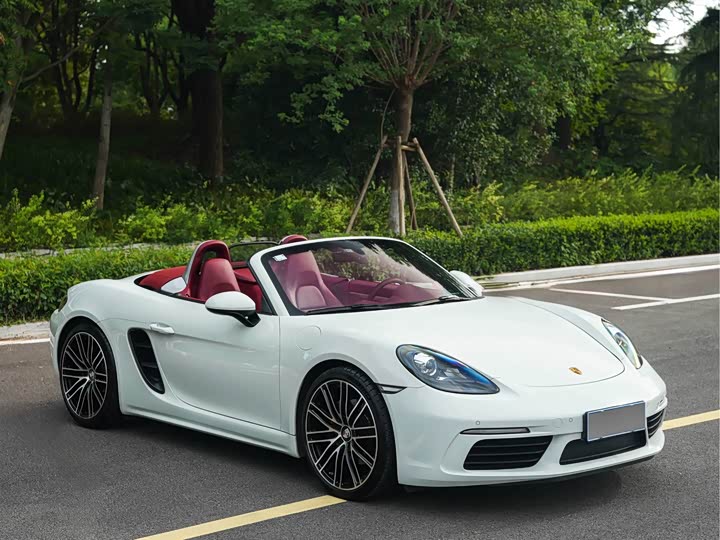 Фото 3 - Porsche 718