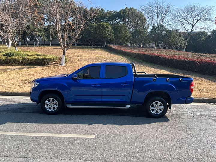 Фото 7 - Maxus T70