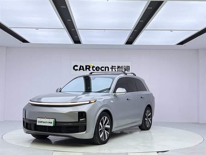 Фото 1 - LiXiang L8