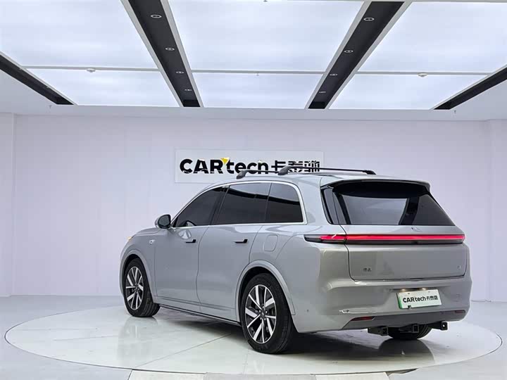 Фото 4 - LiXiang L8