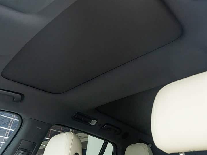 Фото 6 - LiXiang L8