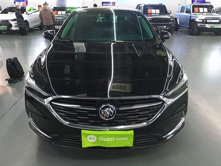 Фото 3 - Buick LaCrosse