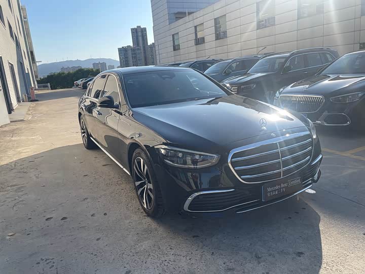 Фото 2 - Mercedes-Benz S-Class