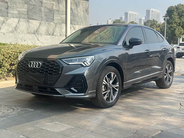 Фото 1 - Audi Q3 Sportback