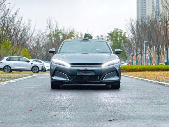 Фото 2 - BYD Han L