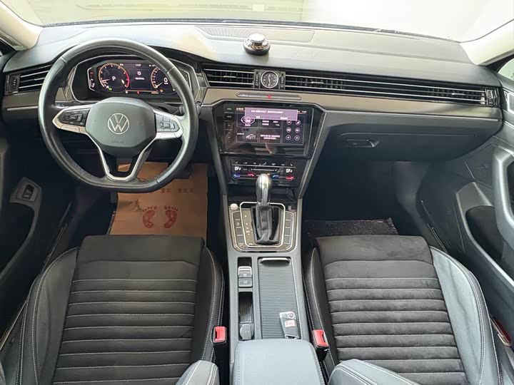 Фото 4 - Volkswagen Magotan