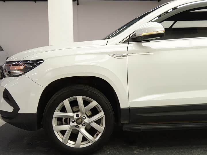 Фото 8 - Jetta VS7