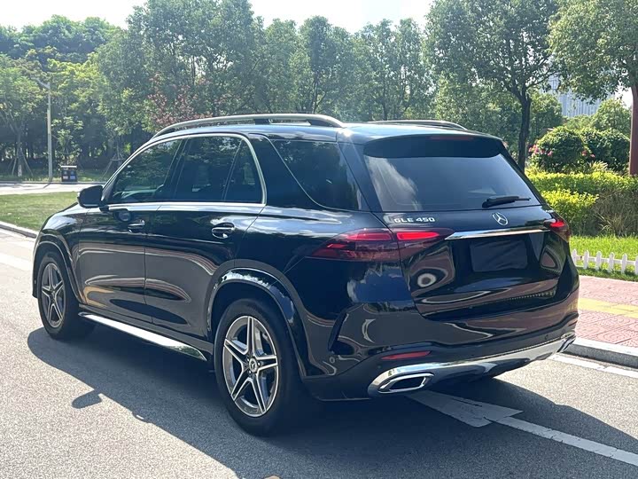 Фото 9 - Mercedes-Benz GLE-Class