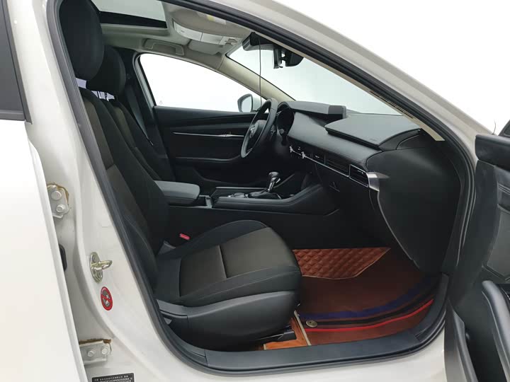 Фото 8 - Mazda 3 (Axela)