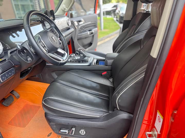 Фото 8 - Tank 300