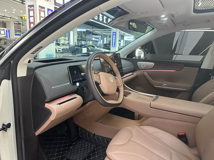 Фото 7 - Leapmotor C11