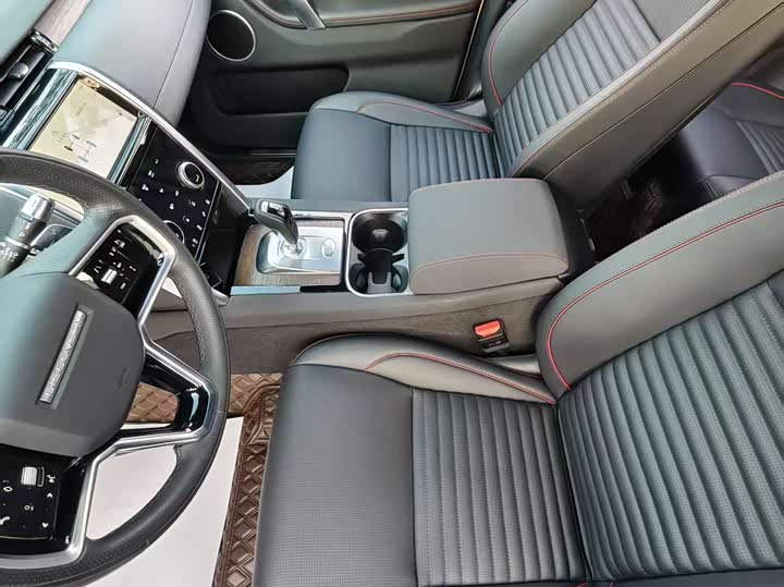 Фото 4 - Land Rover Discovery Sport