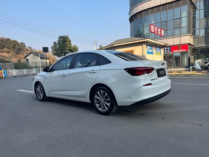 Фото 8 - Chevrolet Monza