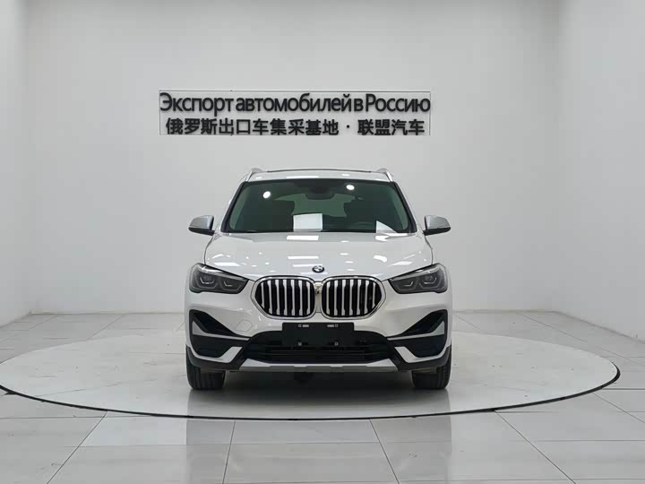 Фото 4 - BMW X1