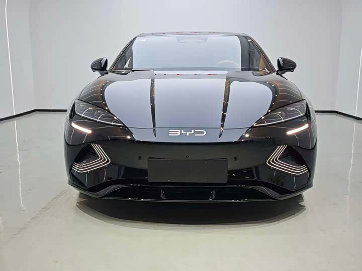 Фото 2 - BYD Seal