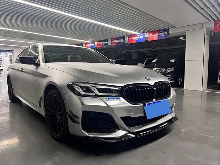 Фото 2 - BMW 5 Series