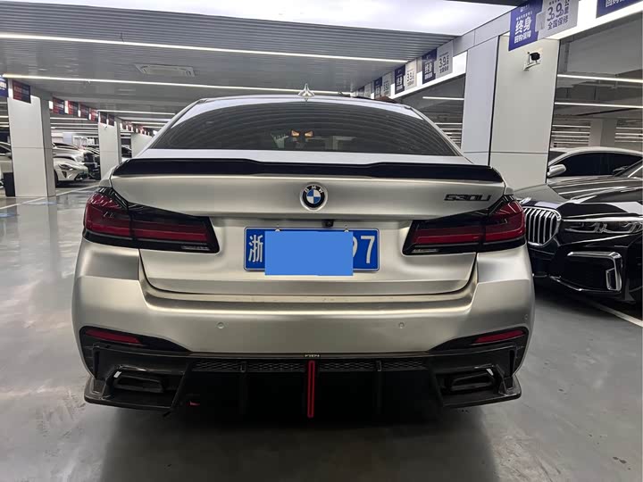 Фото 9 - BMW 5 Series