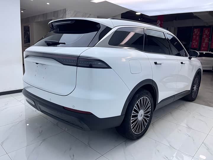 Фото 7 - Chery Fulwin T9