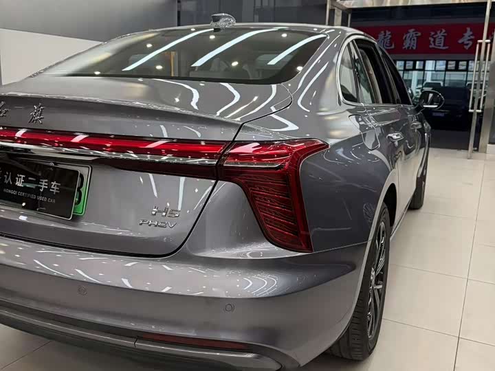 Фото 6 - Hongqi H5 Hybrid