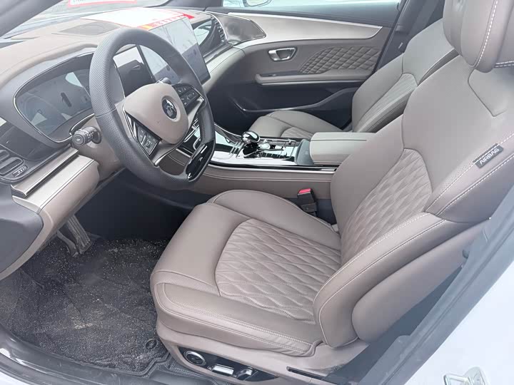 Фото 5 - BYD Han