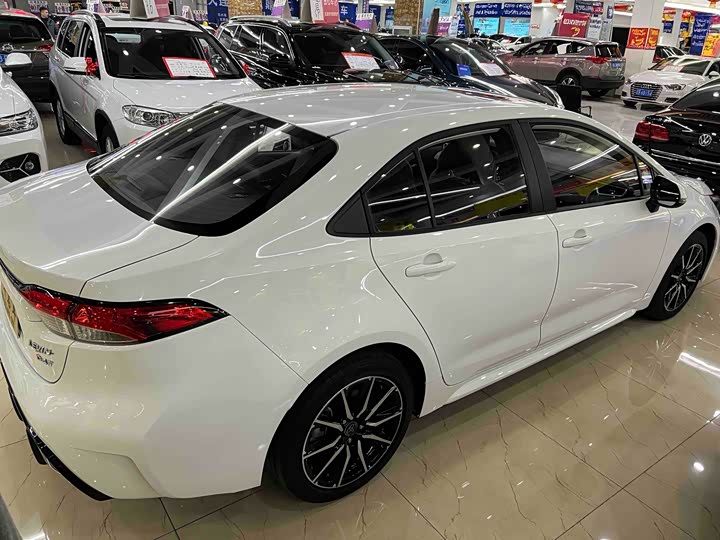 Фото 4 - Toyota Levin