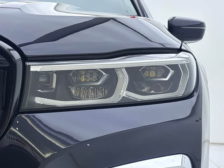 Фото 4 - BMW 7 Series