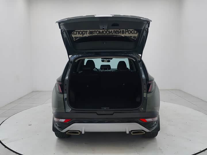 Фото 4 - Hyundai Tucson L