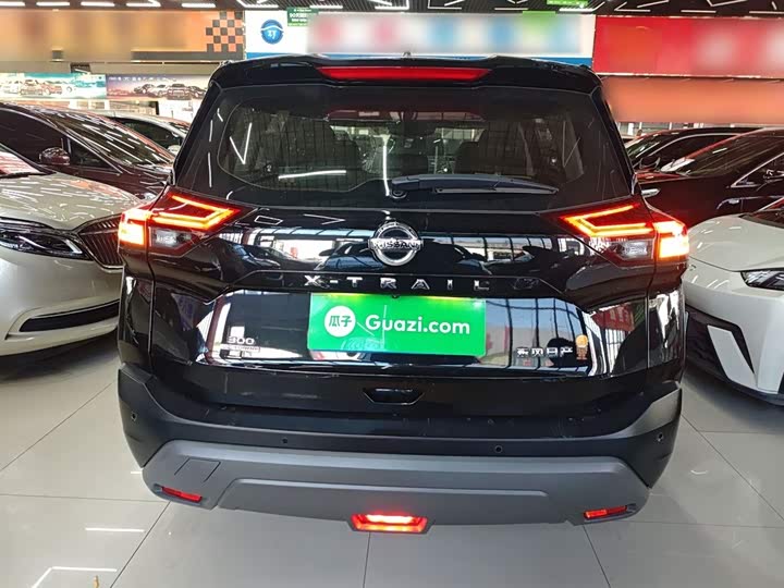 Фото 6 - Nissan X-Trail