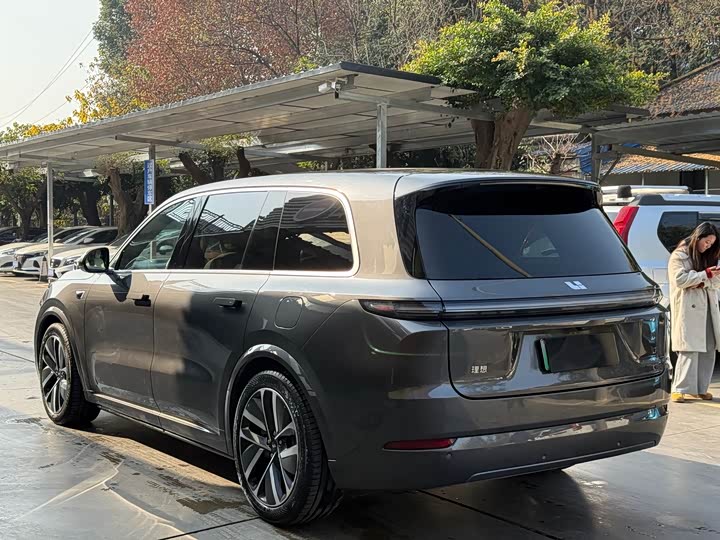 Фото 5 - LiXiang L9