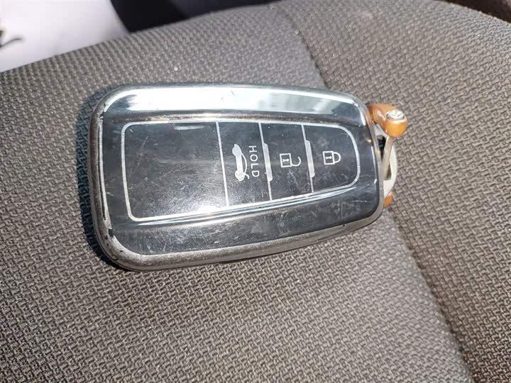 Фото 9 - Toyota Frontlander