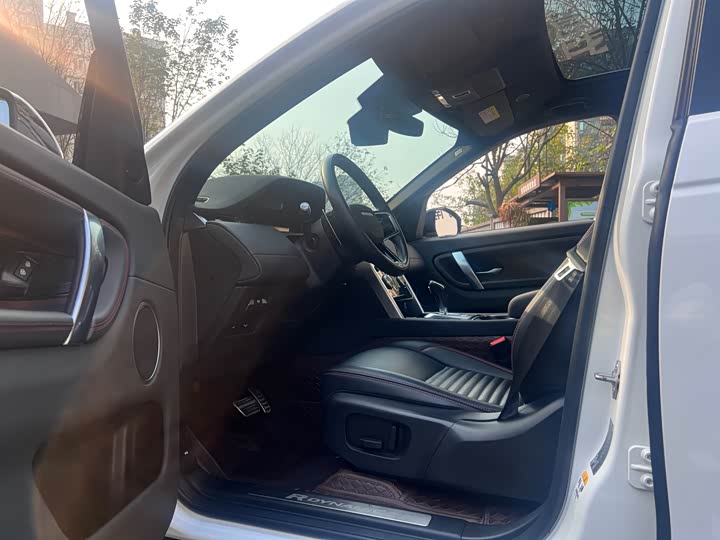 Фото 7 - Land Rover Discovery Sport