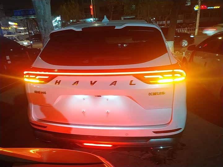 Фото 6 - Haval H6