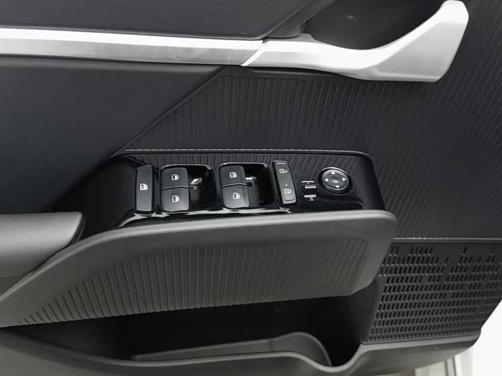 Фото 9 - Hyundai ix35 (Mufasa)