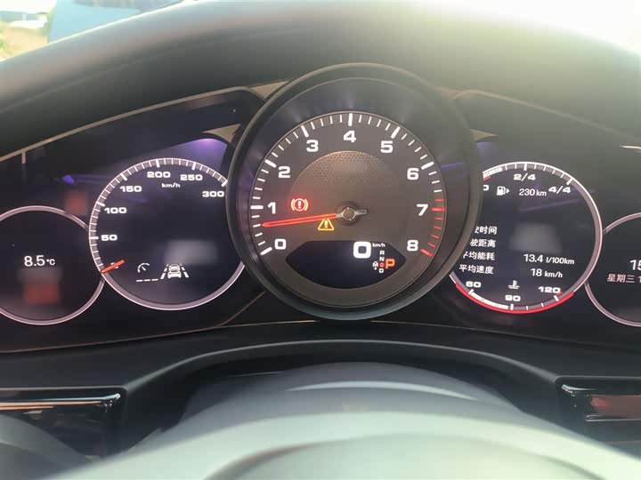 Фото 4 - Porsche Panamera