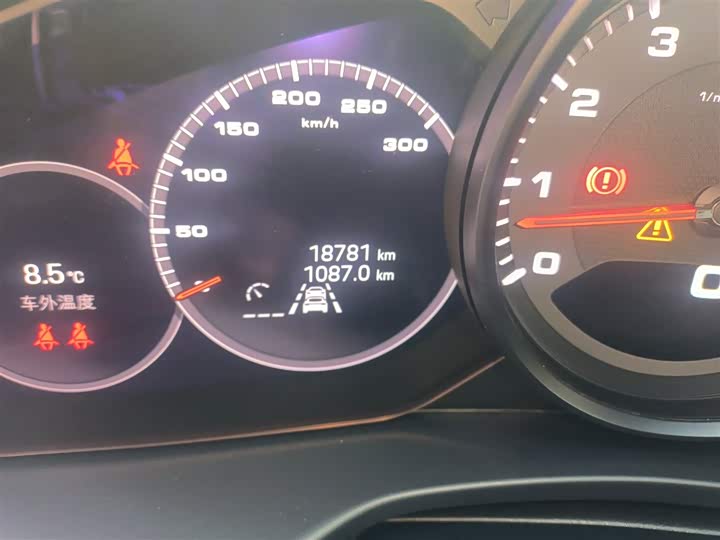 Фото 5 - Porsche Panamera