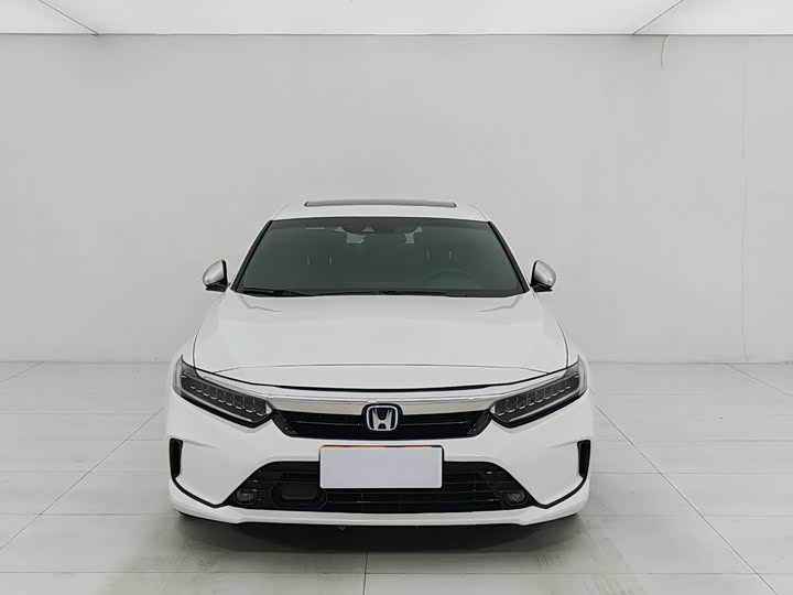 Фото 2 - Honda Inspire