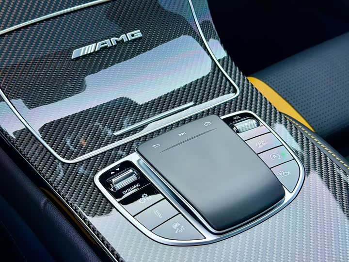 Фото 9 - Mercedes-Benz C-Class AMG