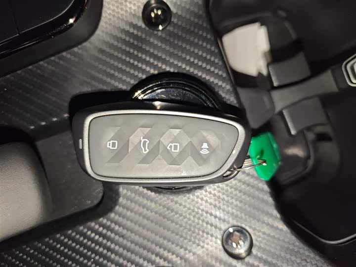 Фото 9 - Haval H-Dog Hybrid